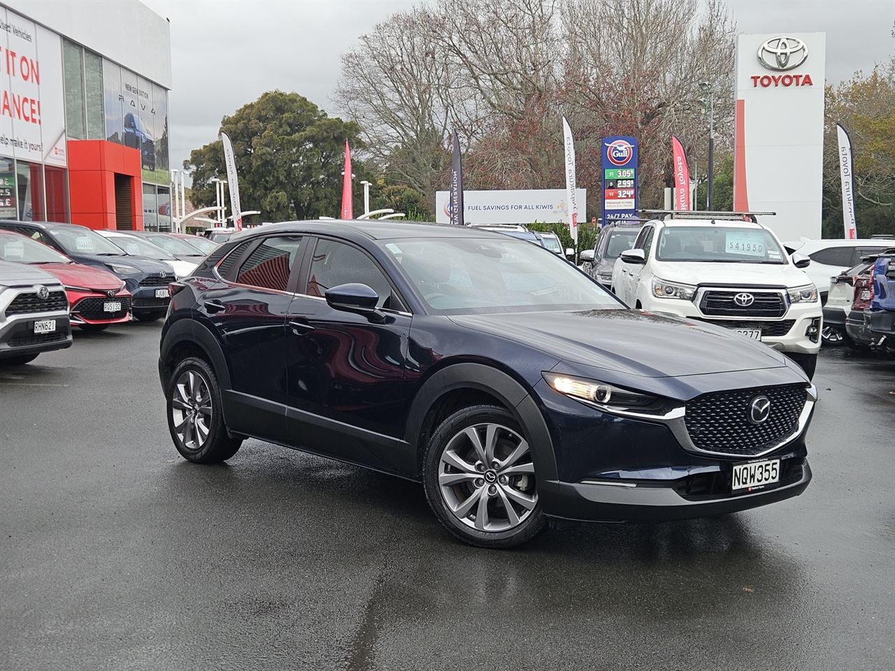 Vehicle image 5