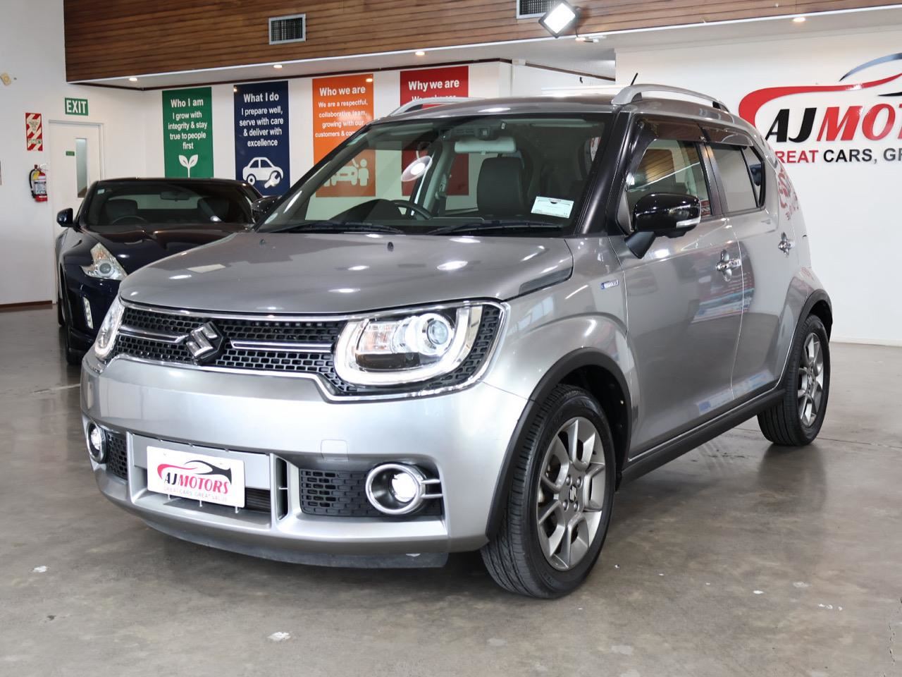 Vehicle image 3