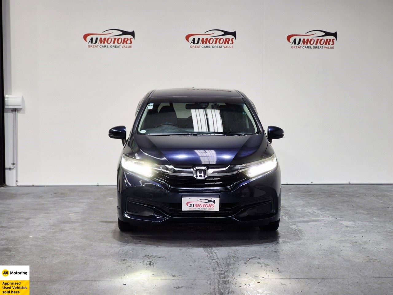 Vehicle image 2