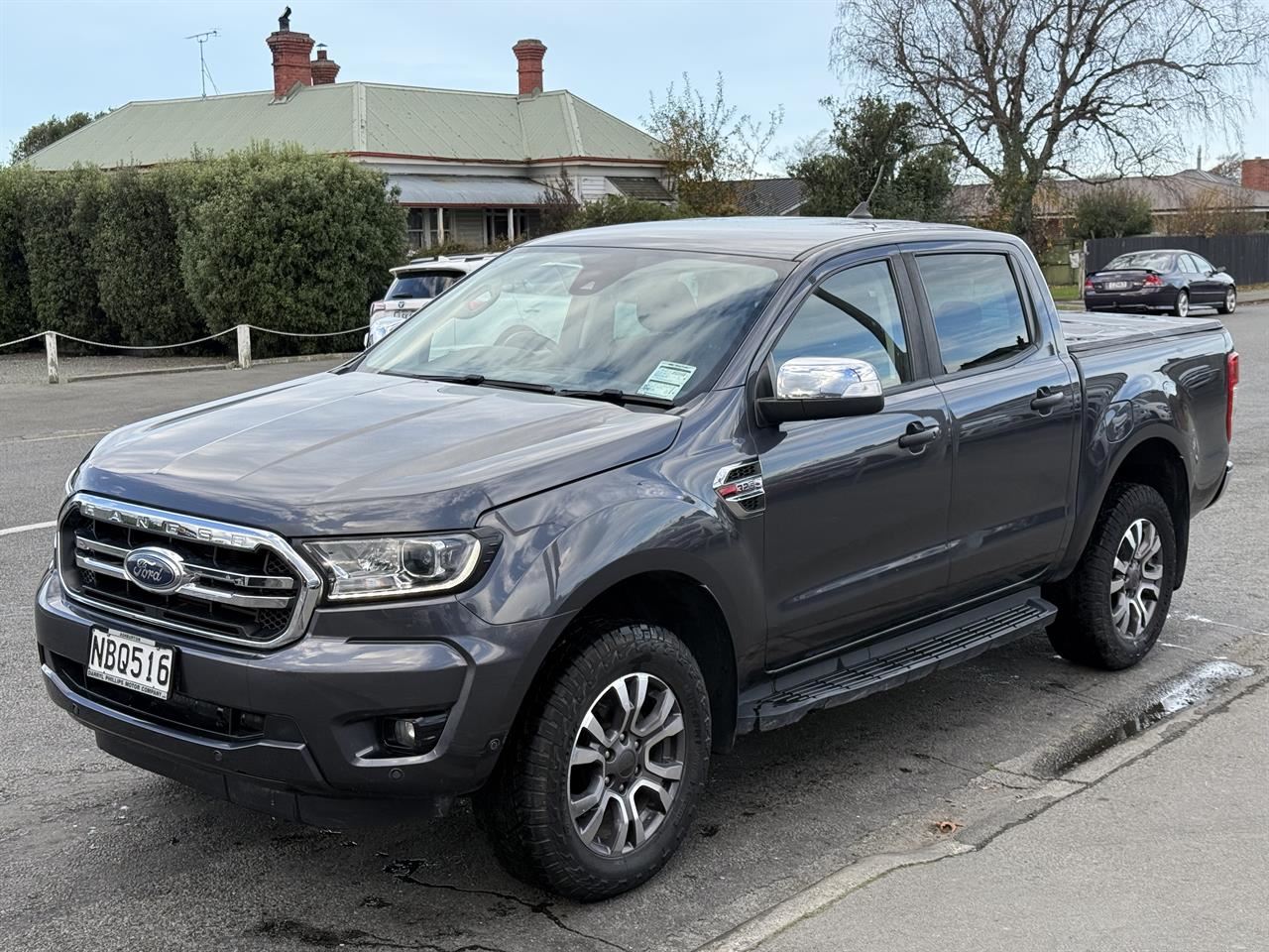 Vehicle image 3