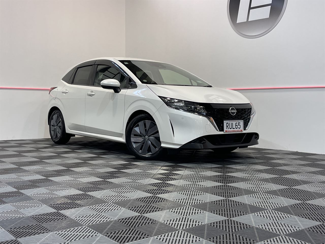 Vehicle image 1
