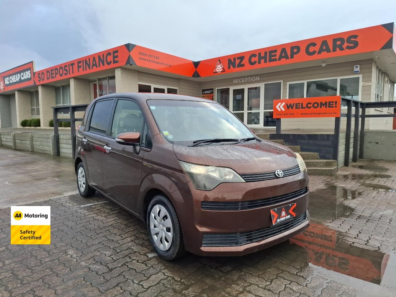 Vehicle image 1