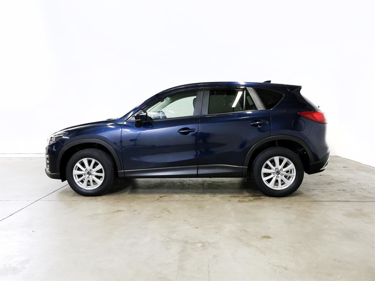 Vehicle image 5