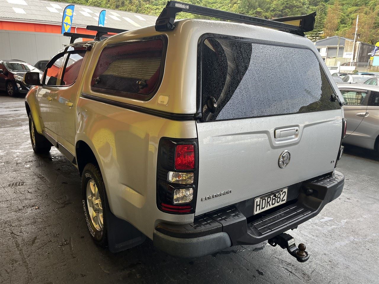 Vehicle image 4