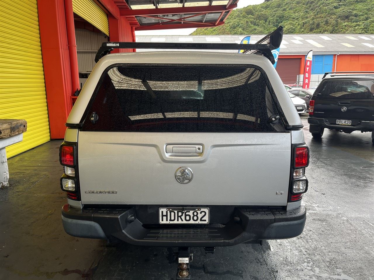 Vehicle image 5