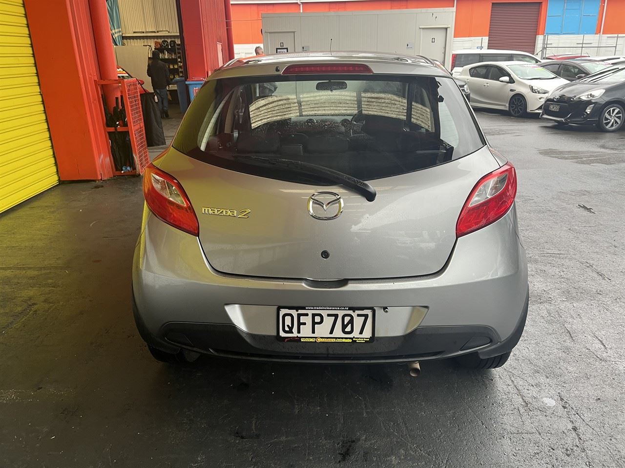 Vehicle image 5