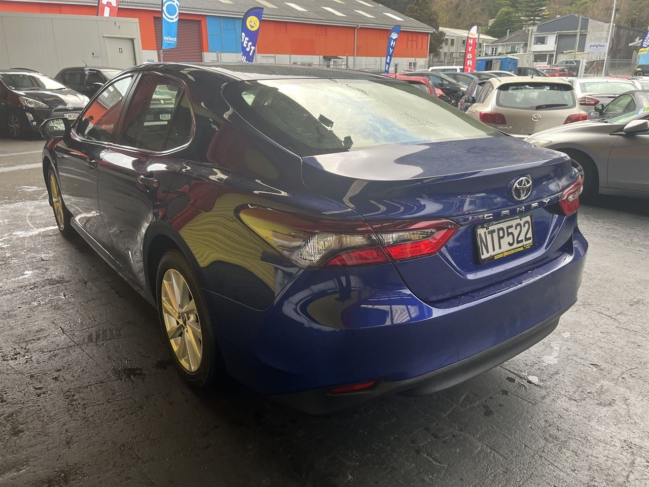 Vehicle image 4