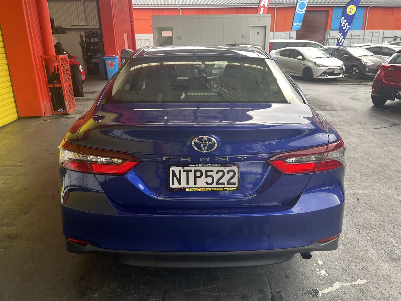 Vehicle image 5
