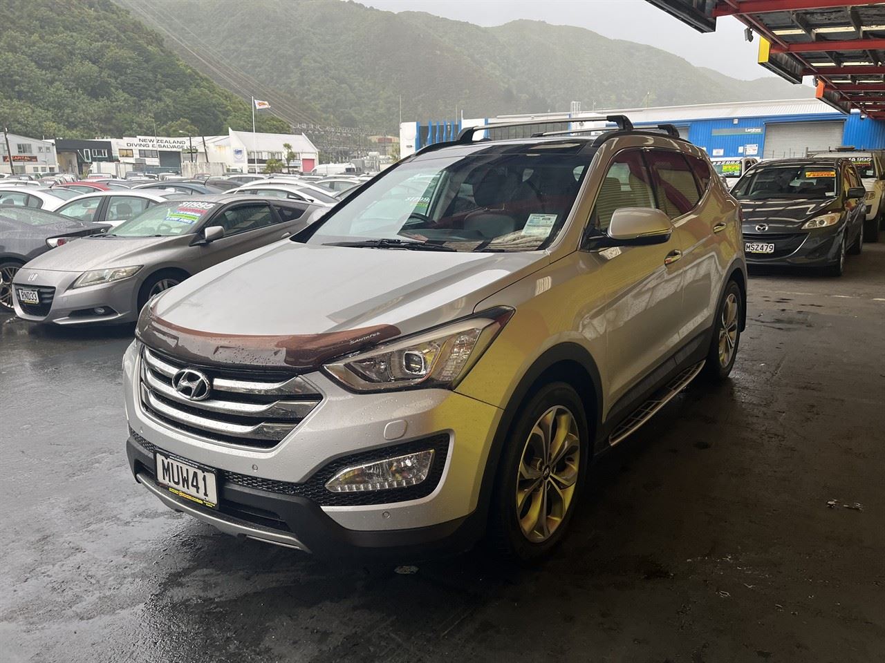 Vehicle image 3