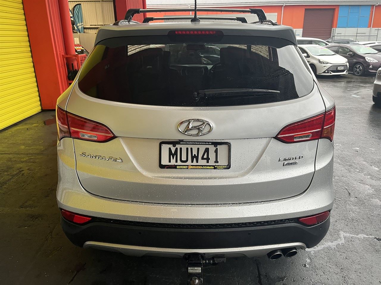 Vehicle image 5