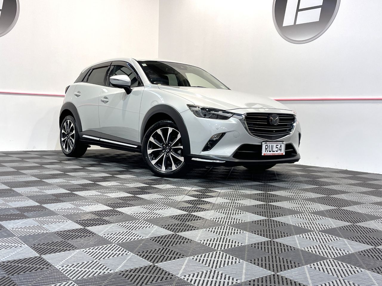 Vehicle image 1
