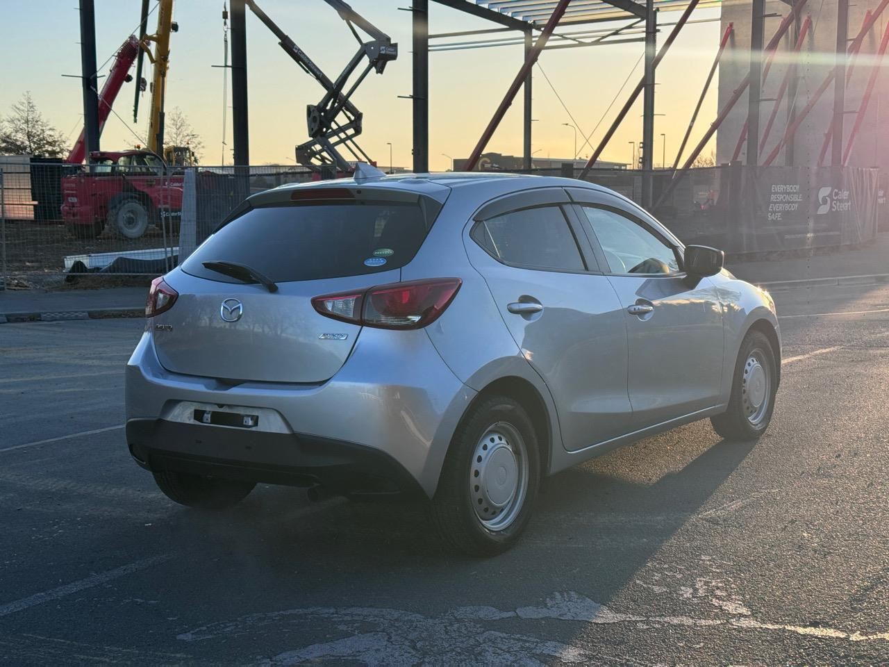 Vehicle image 5