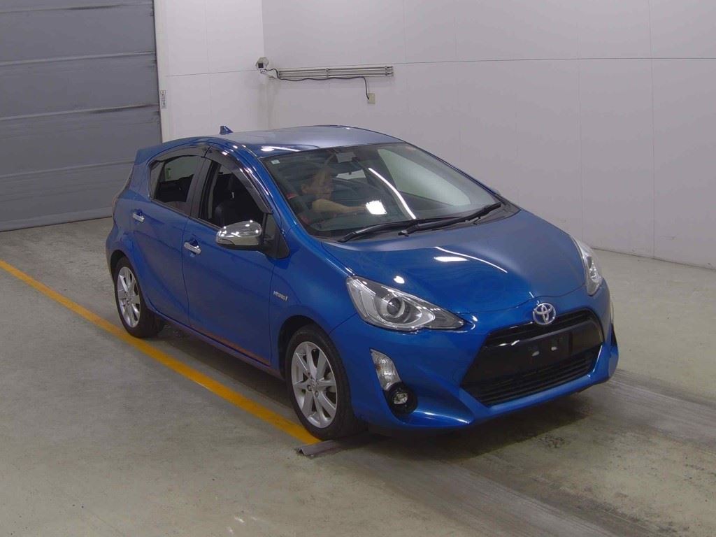 Vehicle image 1