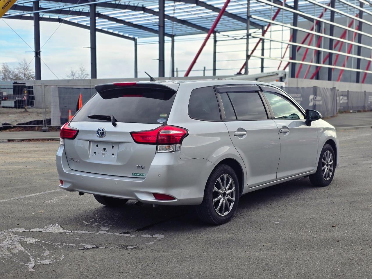 Vehicle image 5
