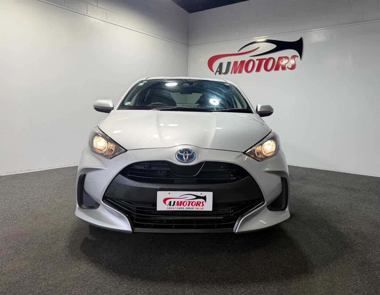 Vehicle image 2