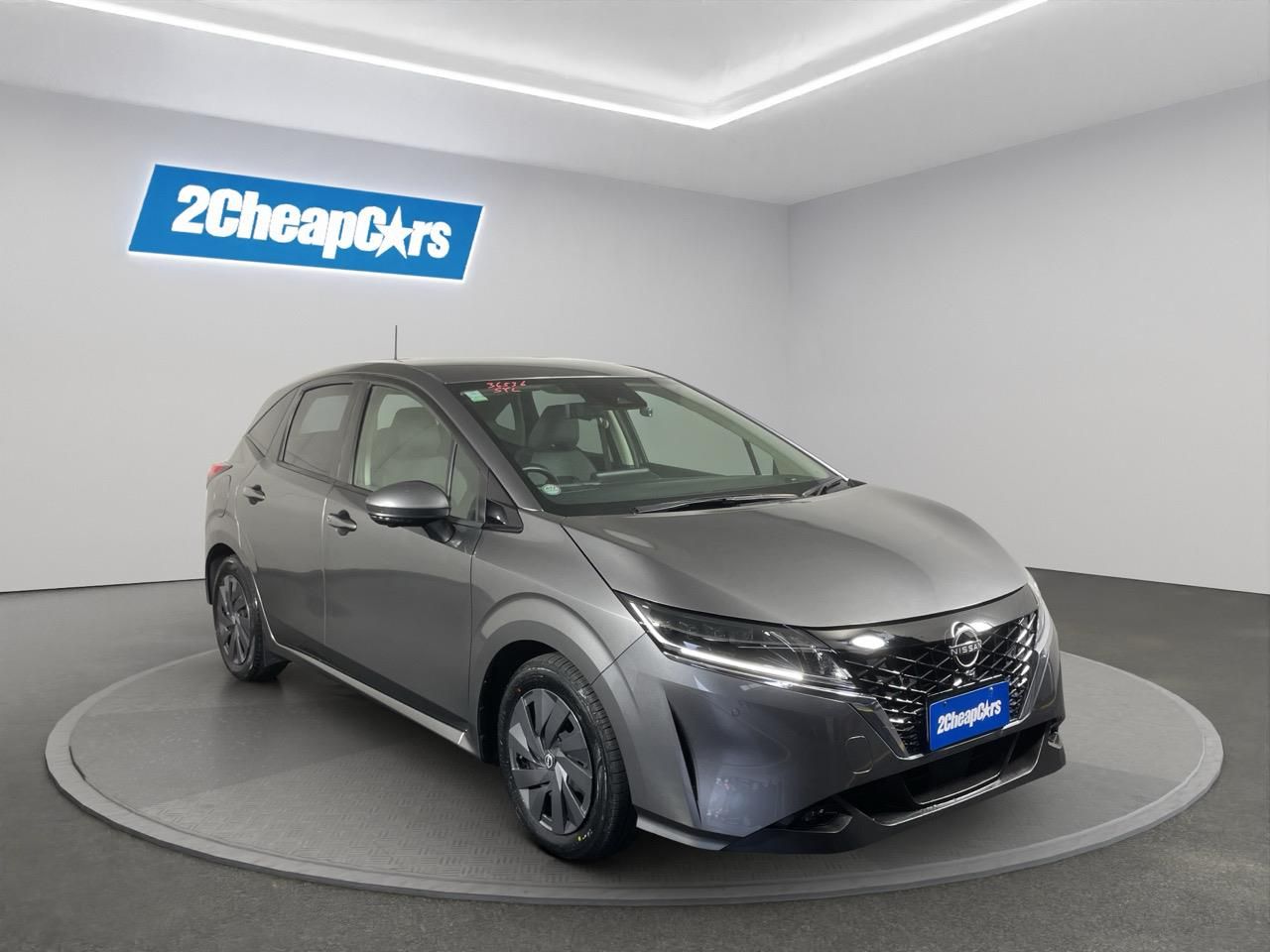 Vehicle image 3