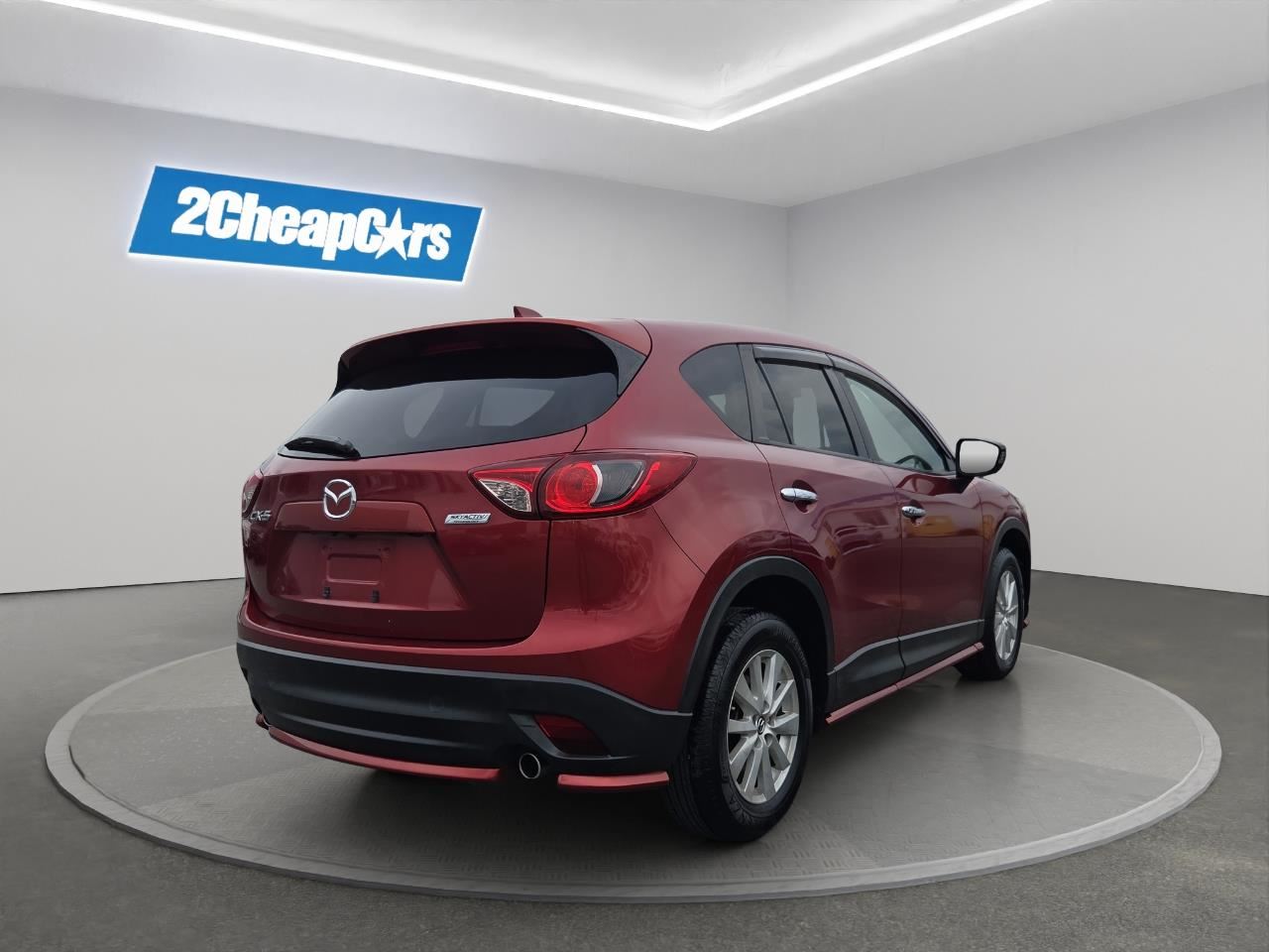 Vehicle image 5