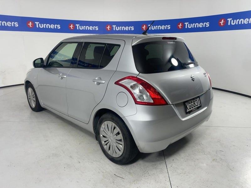 Vehicle image 5