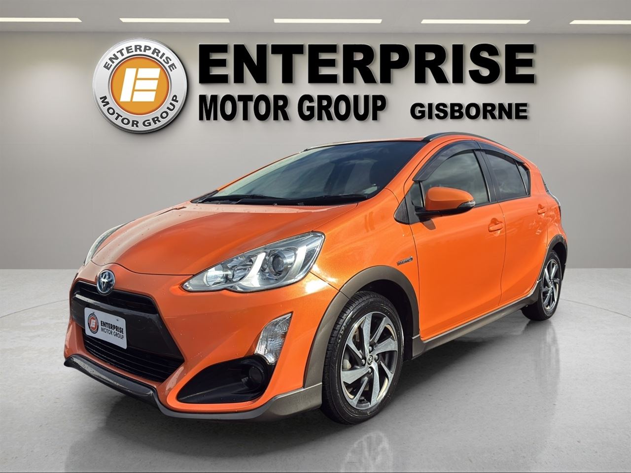 Vehicle image 3