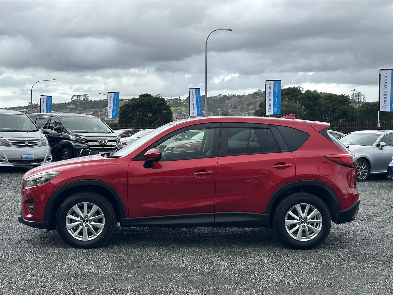 Vehicle image 4