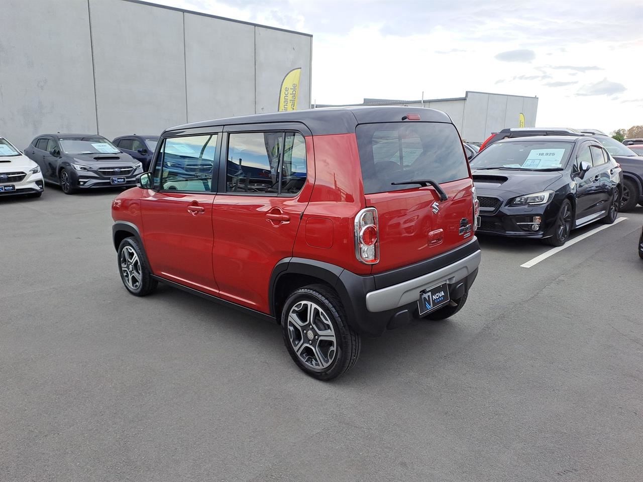 Vehicle image 5