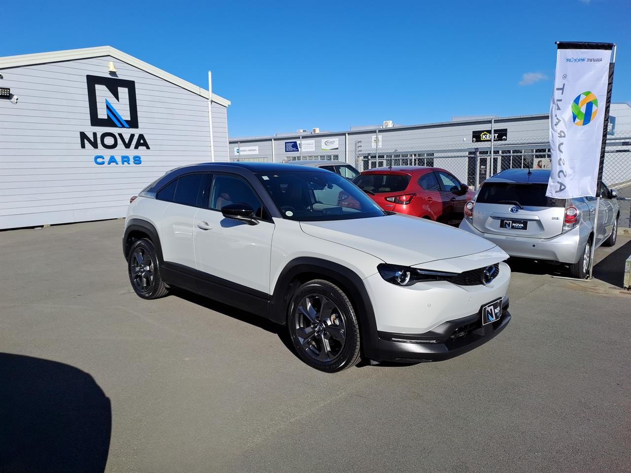 Vehicle image 1