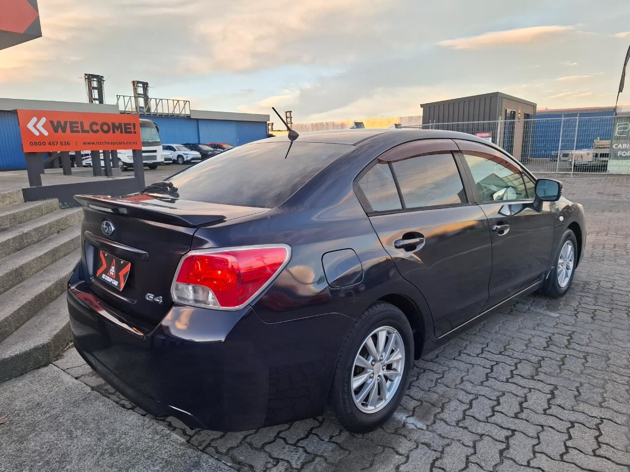 Vehicle image 5