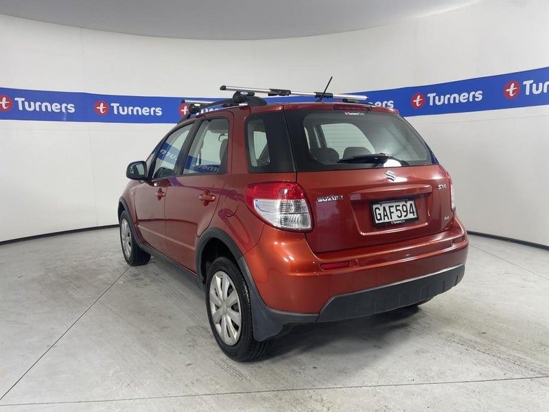 Vehicle image 5