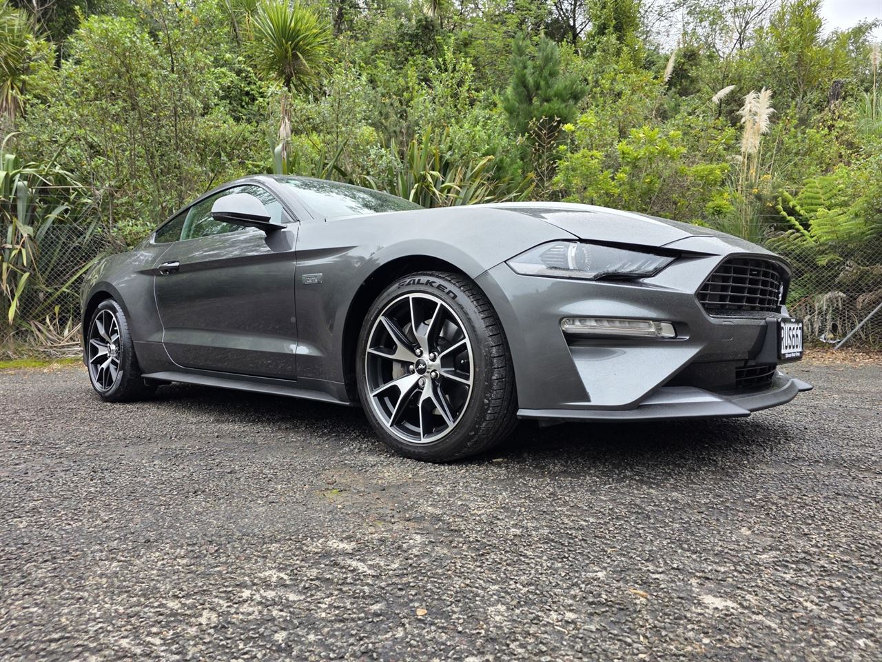Vehicle image 2