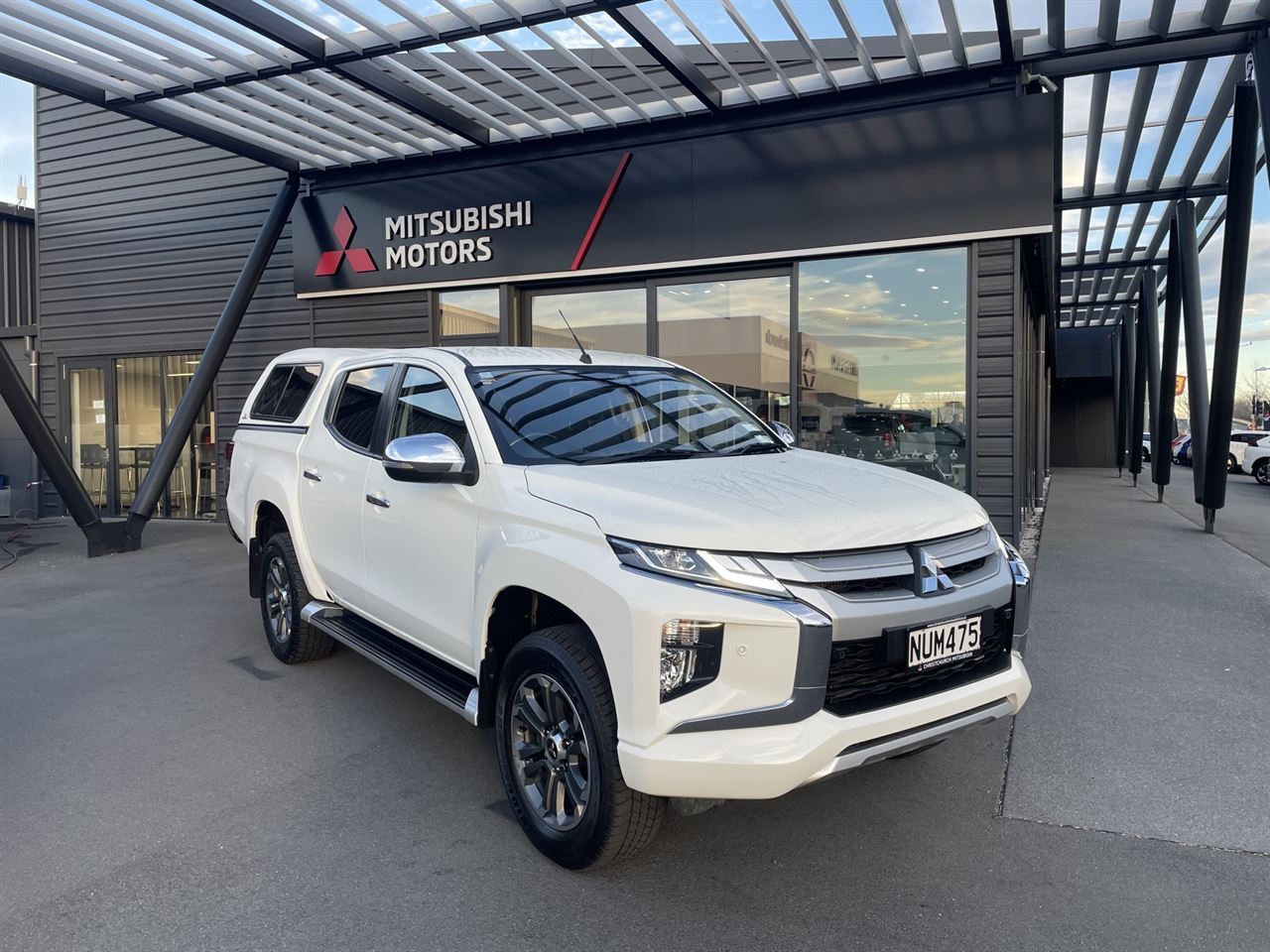 Vehicle image 1