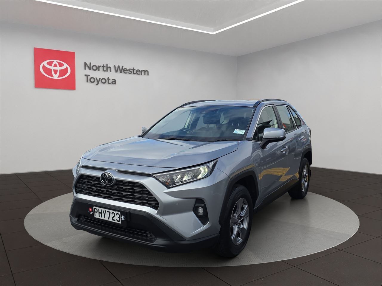 Vehicle image 3