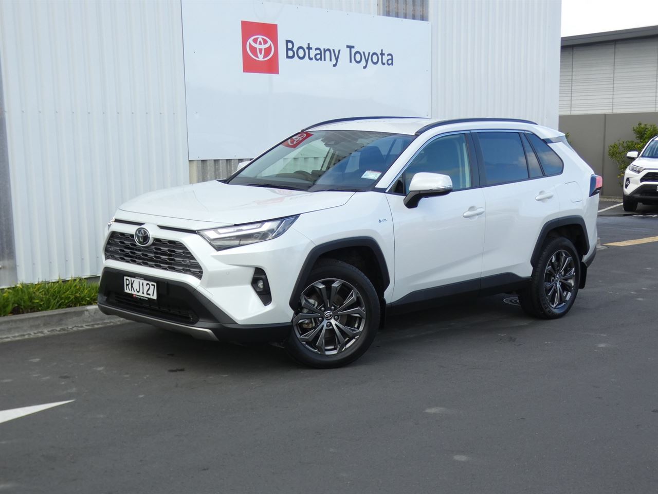Vehicle image 1
