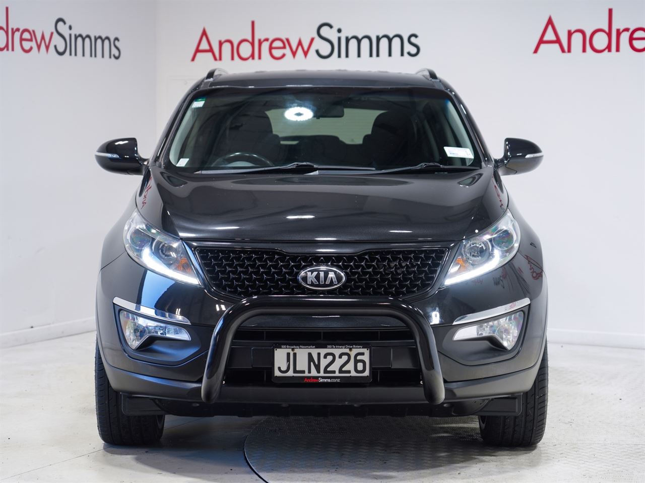 Vehicle image 4