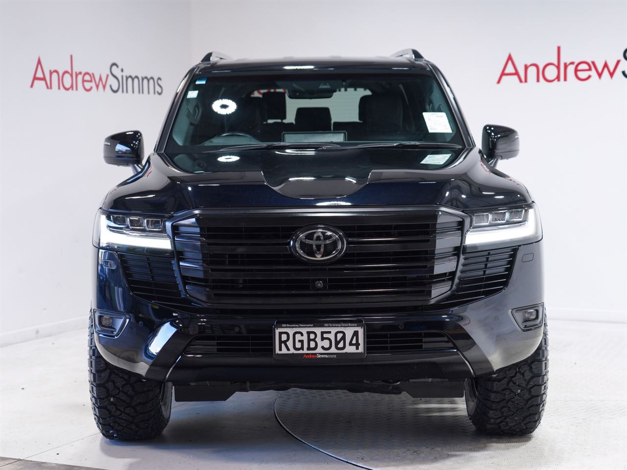 Vehicle image 3