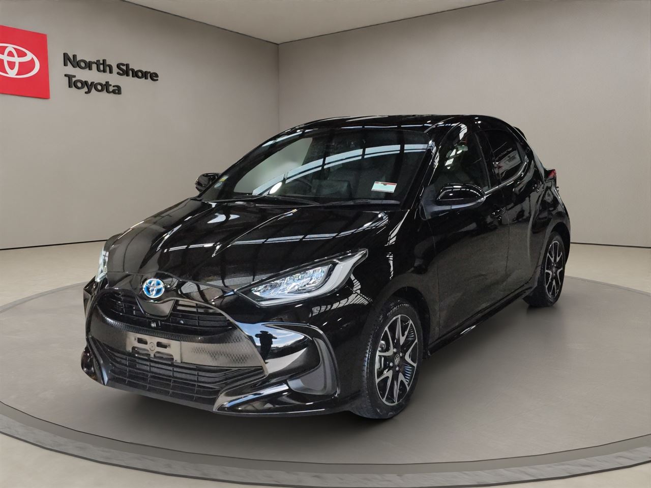 Vehicle image 3