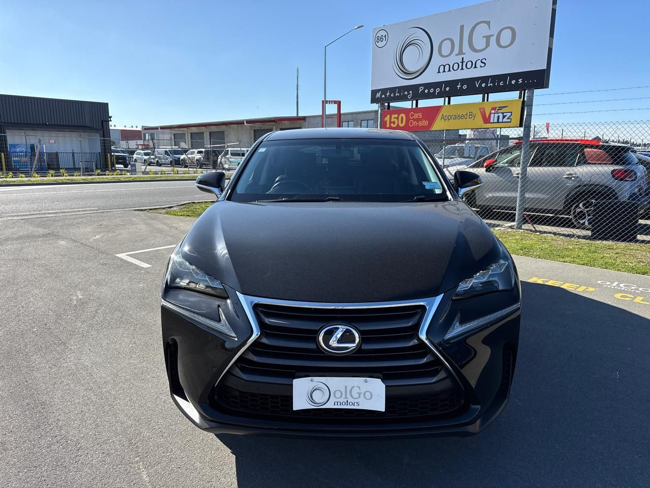 Vehicle image 3