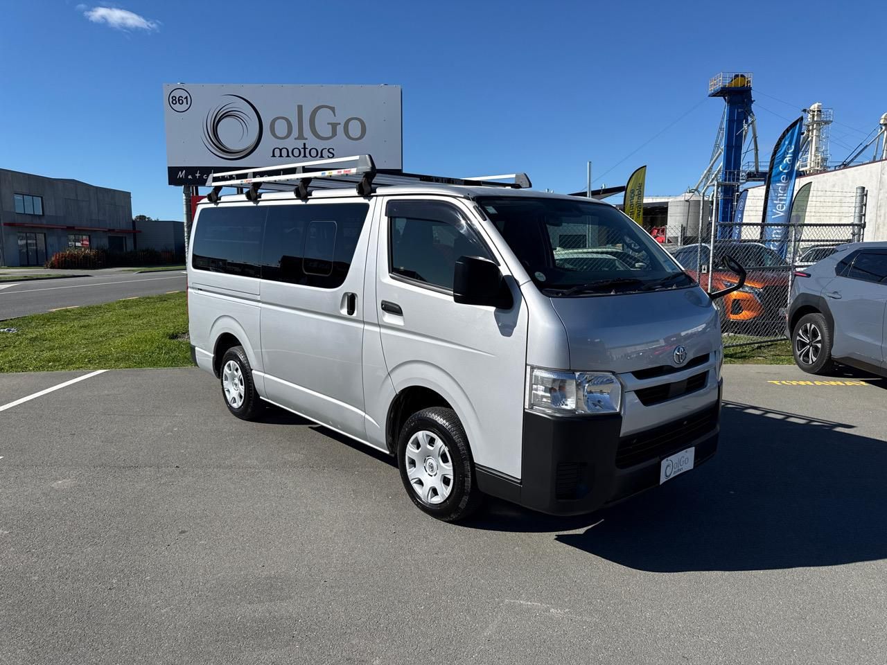 Vehicle image 1