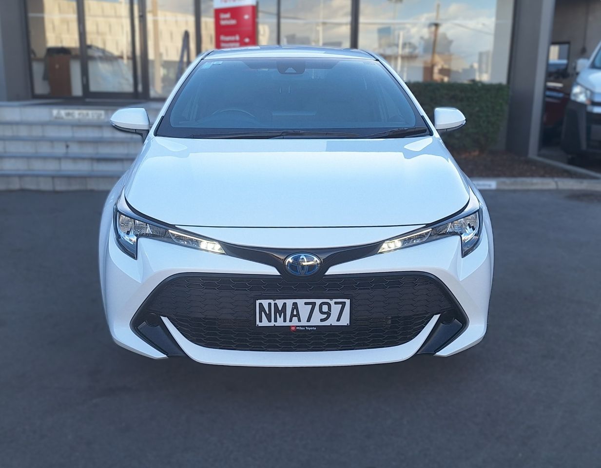 Vehicle image 2