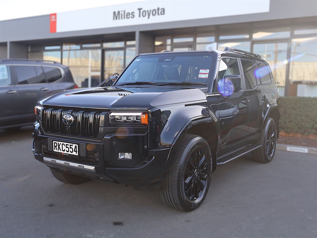Vehicle image 3