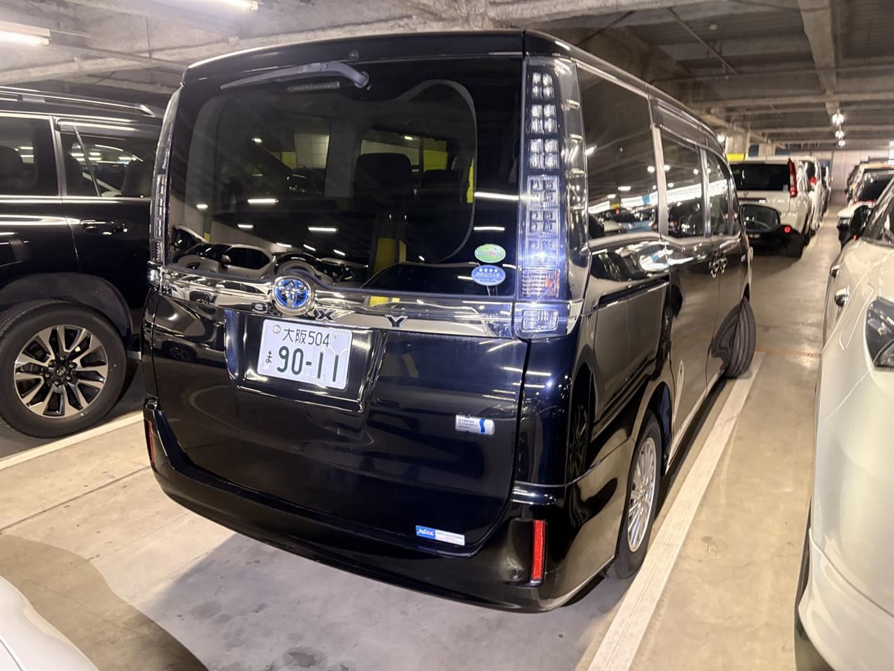 Vehicle image 2