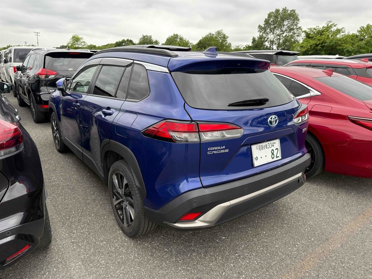 Vehicle image 3