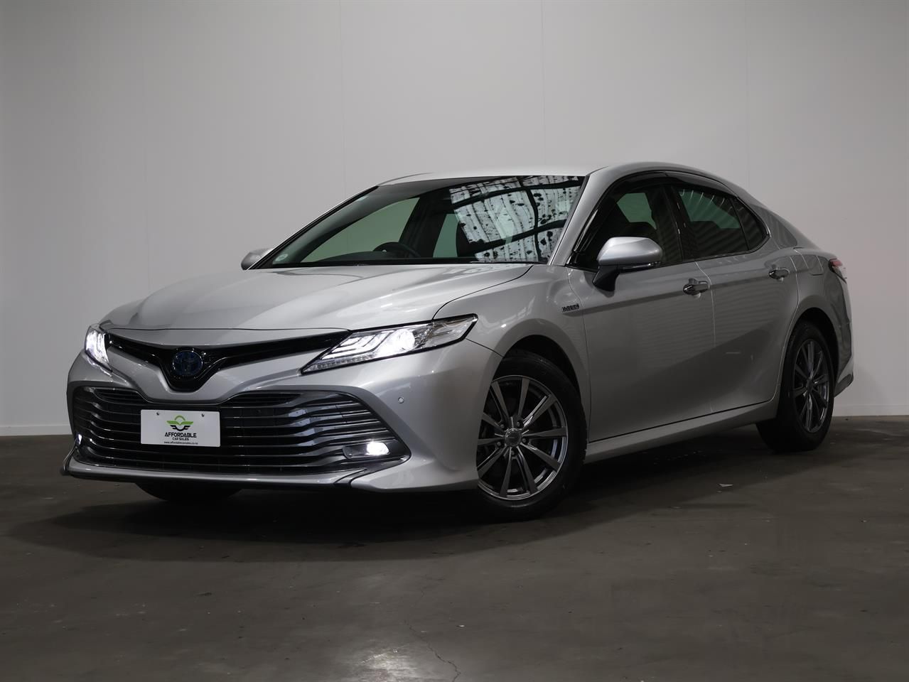 Vehicle image 3