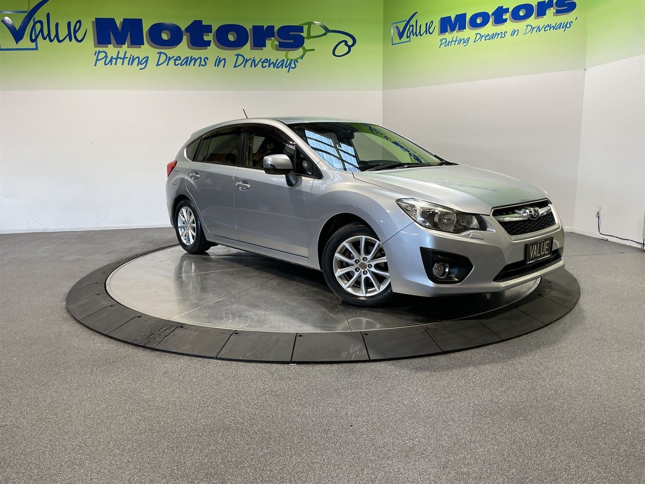 Vehicle image 1