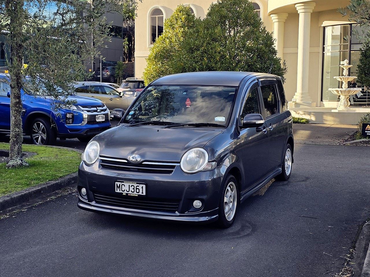 Vehicle image 2