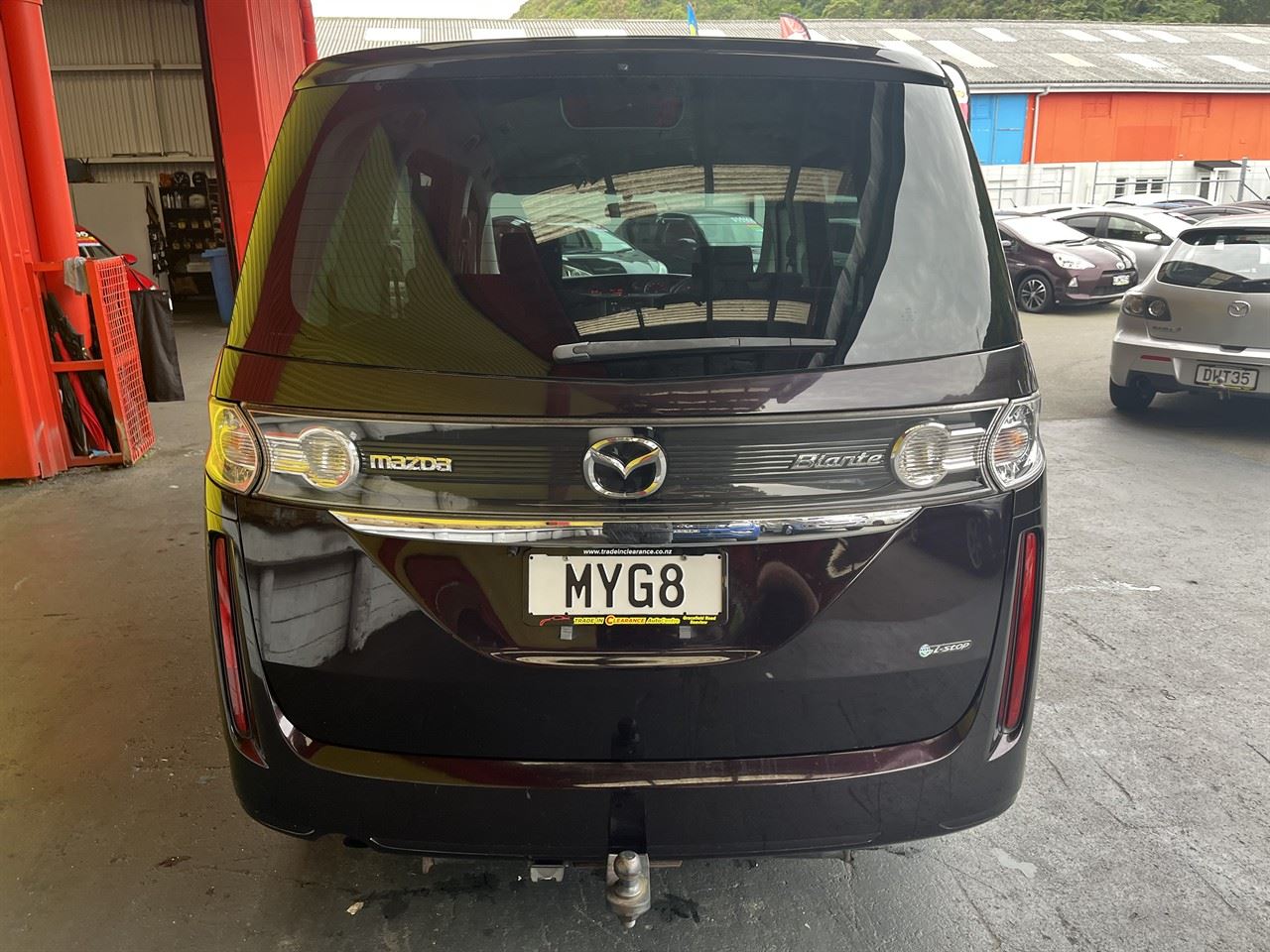 Vehicle image 5
