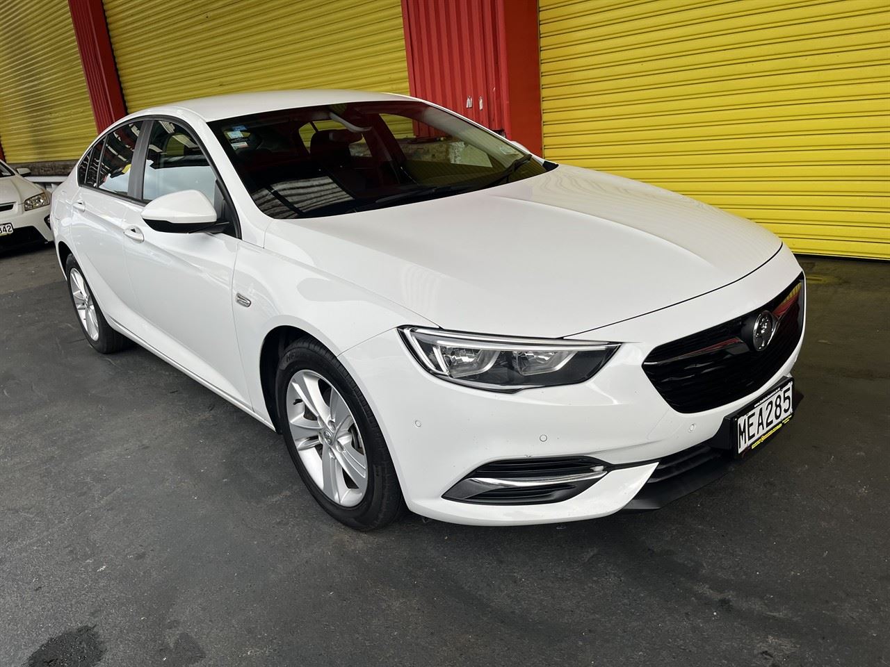 Vehicle image 1