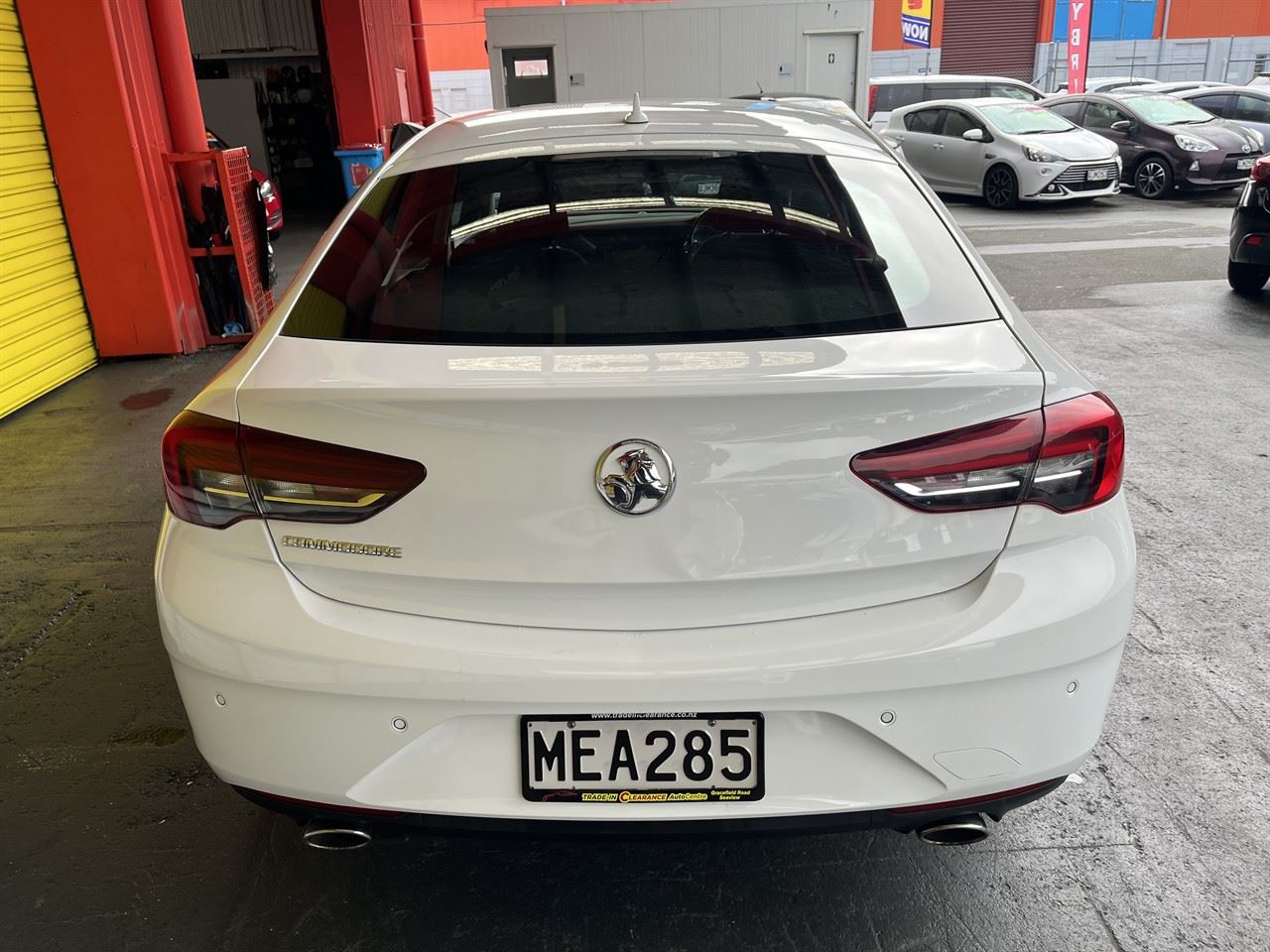 Vehicle image 5