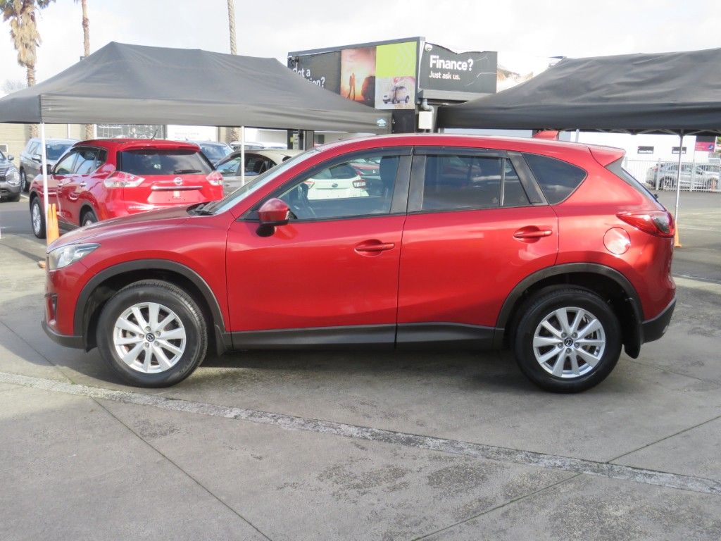Vehicle image 4