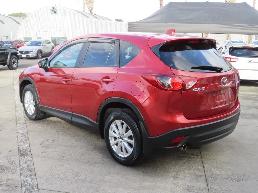 Vehicle image 5