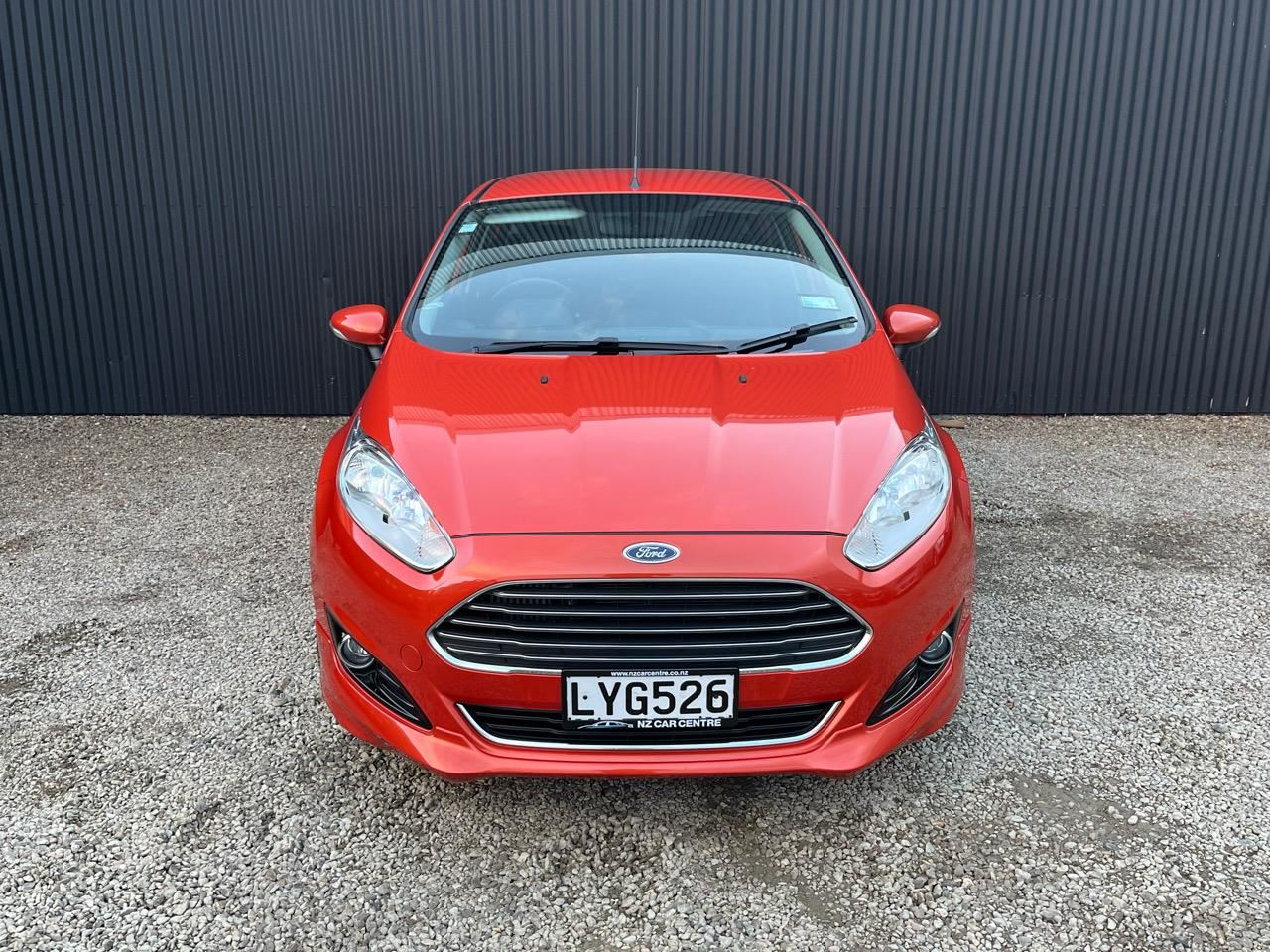 Vehicle image 4